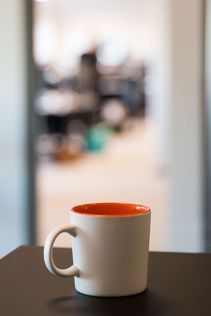 Coffee-cup-on-table