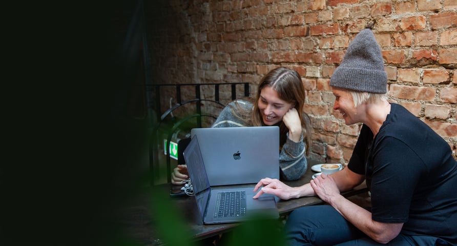 zooma-working-together-1