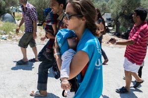 UNHCR-helping-baby