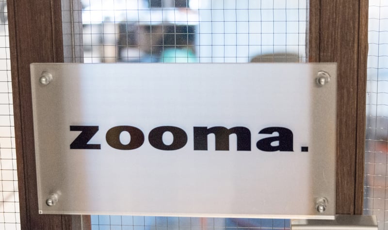 Zooma-office-sign